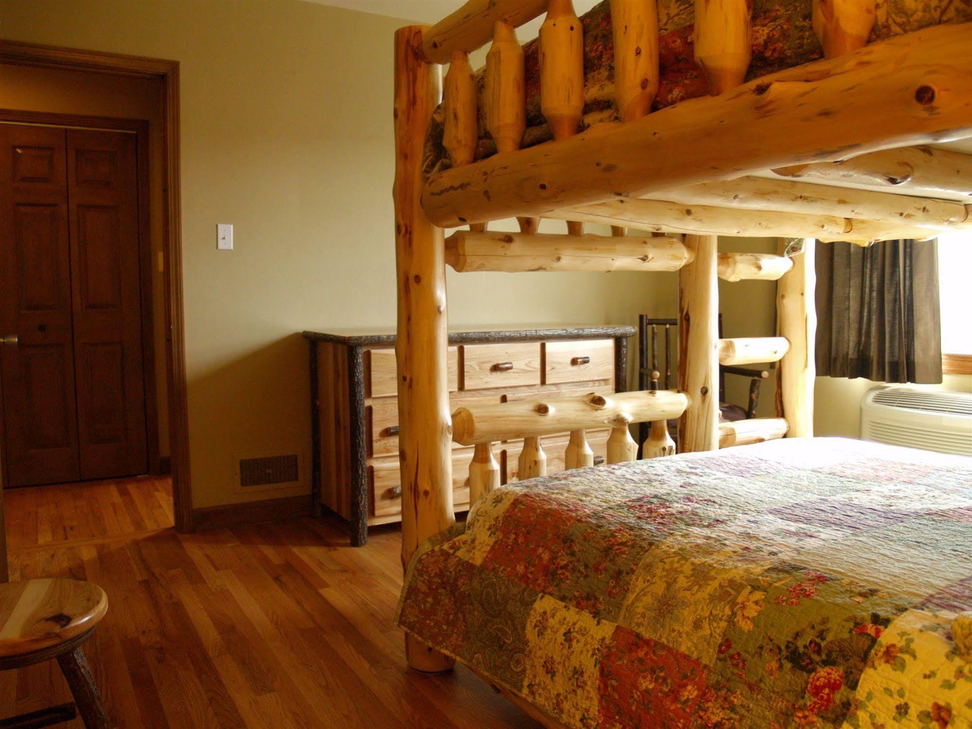 Pinemark Inn Suites Events Saint Clair Εξωτερικό φωτογραφία